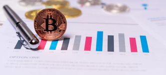 How Inflation and Regulation Are Changing Crypto Chart Signals