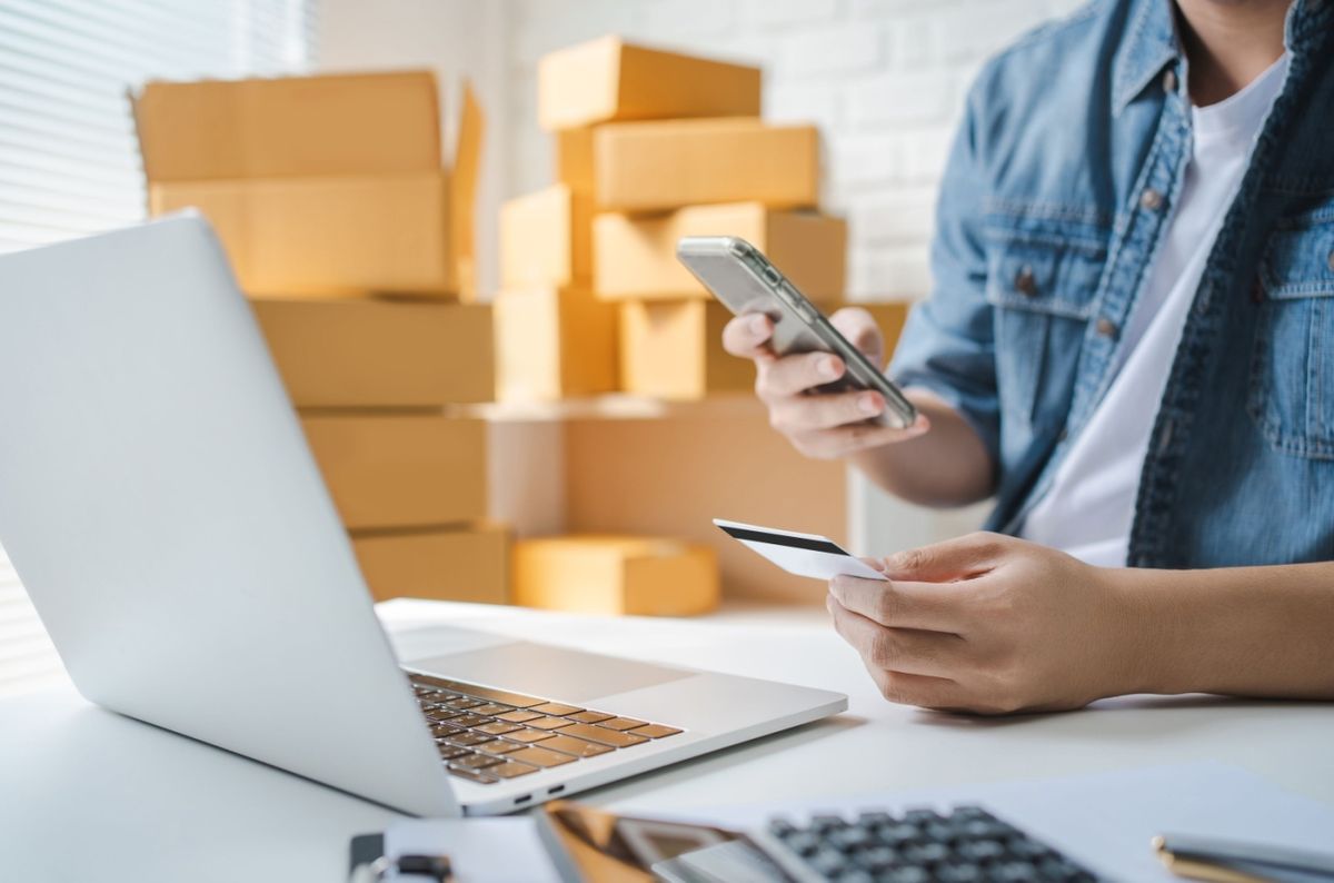 Best Business Credit Cards for Startups in the UK for 2026